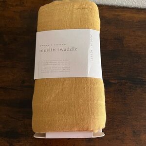LITTLE UNICORN Organic Cotton Muslin Swaddle NWT
